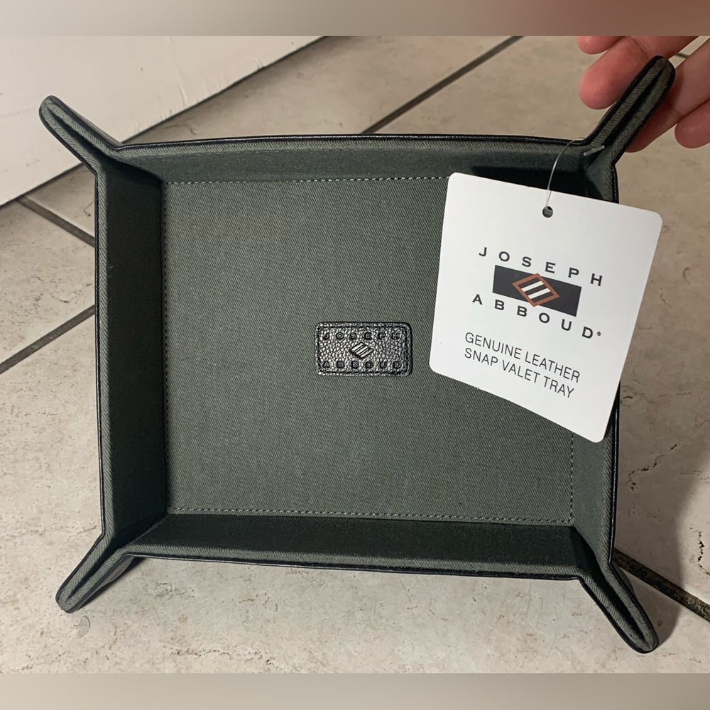 Genuine Gray Leather Snap Valet Tray